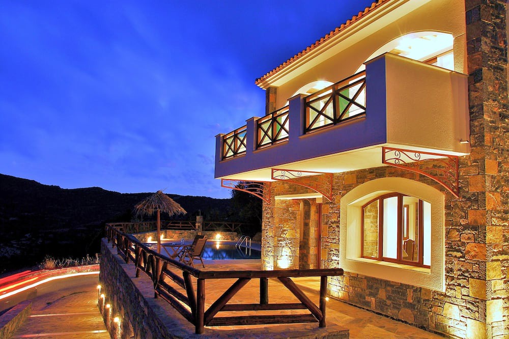 Photo of Outdoor in Prina