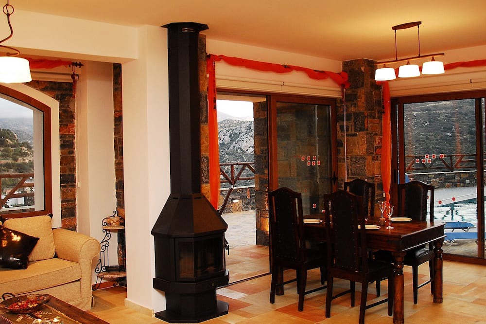 Photo of Livingroom in Prina