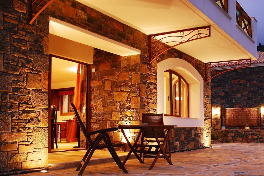 Photo of Patio Balcony in Prina
