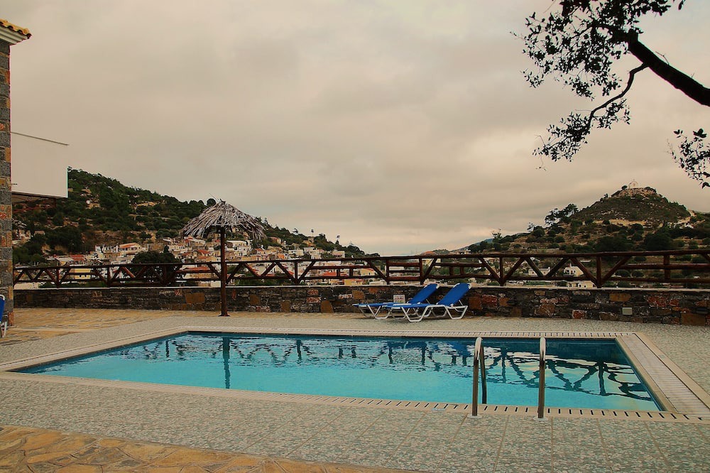 Photo of Outdoor in Prina