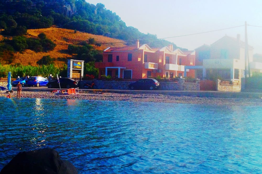 Photo of Outdoor in Skala Neon Kidonion