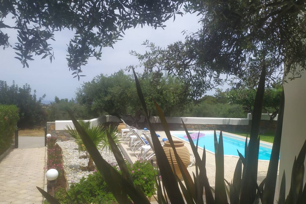 Photo of Outdoor in Old Hersonissos