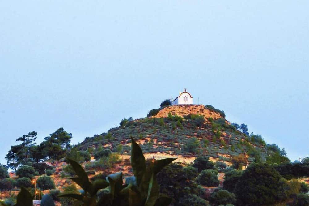 Photo of Others in Prina