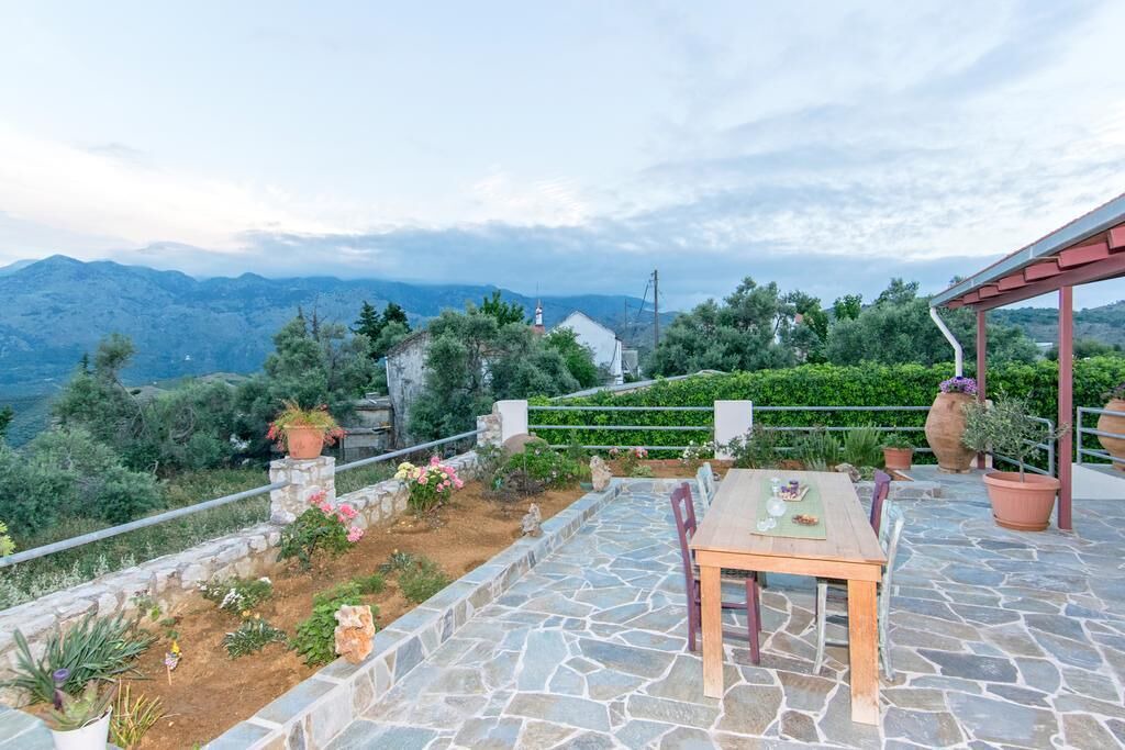 Photo of Outdoor in Loulos