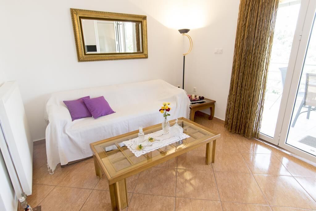 Photo of Livingroom in Loulos
