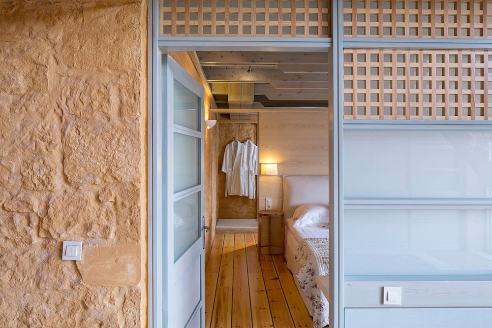 Photo of Bedroom in Marathi