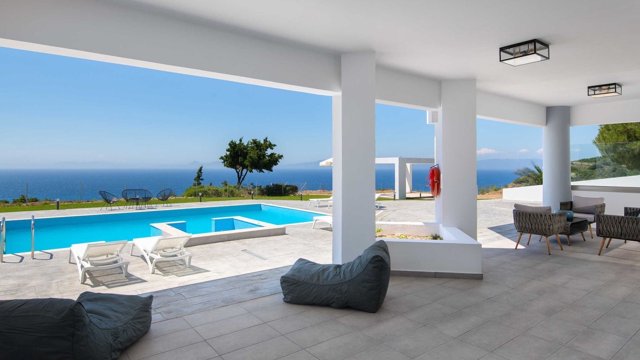 Photo of Outdoor in Ixia