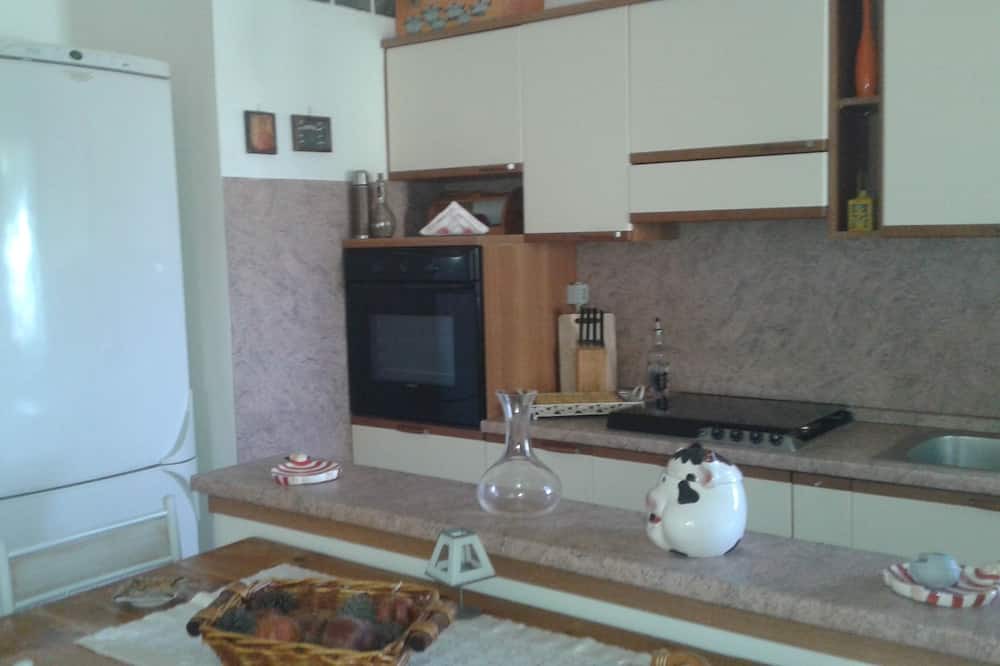 Photo of Kitchen in Pella Region