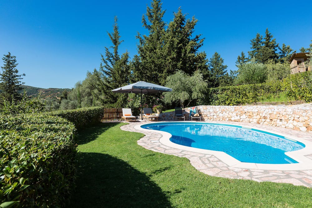 Photo of Outdoor in Yerolakkos
