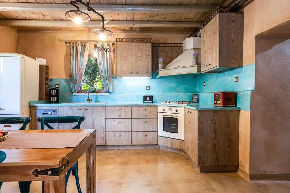 Photo of Kitchen in Yerolakkos