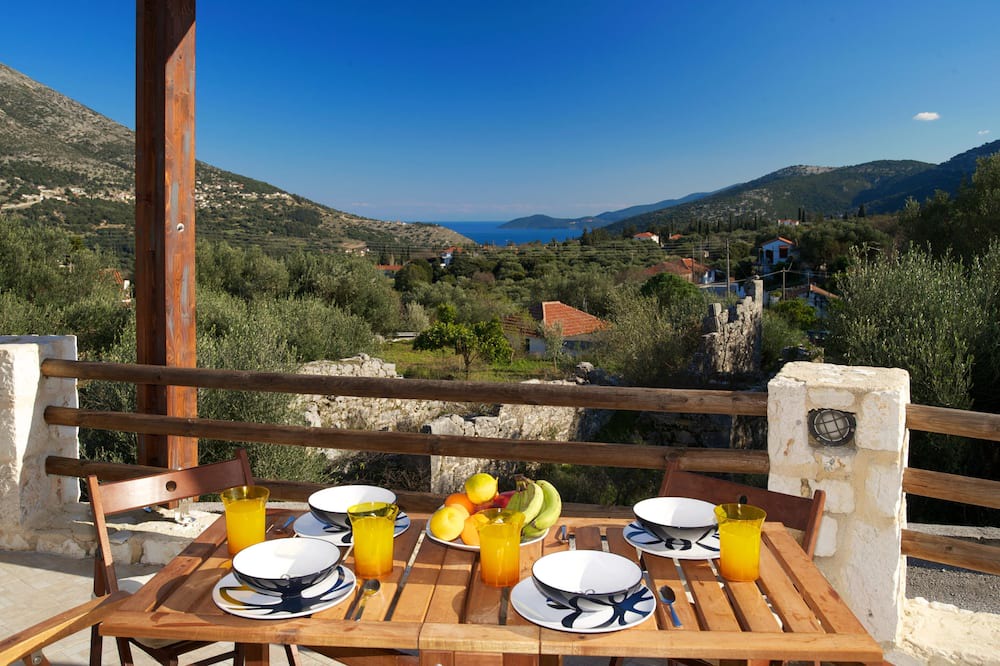 Photo of Patio Balcony in Logarata