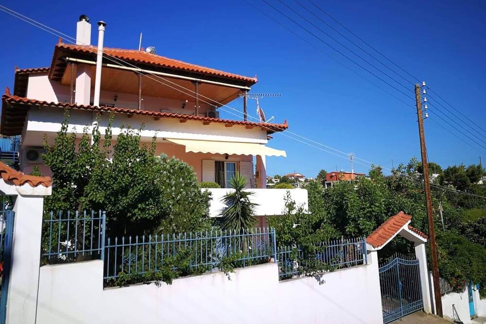 Photo of Outdoor in Salamis