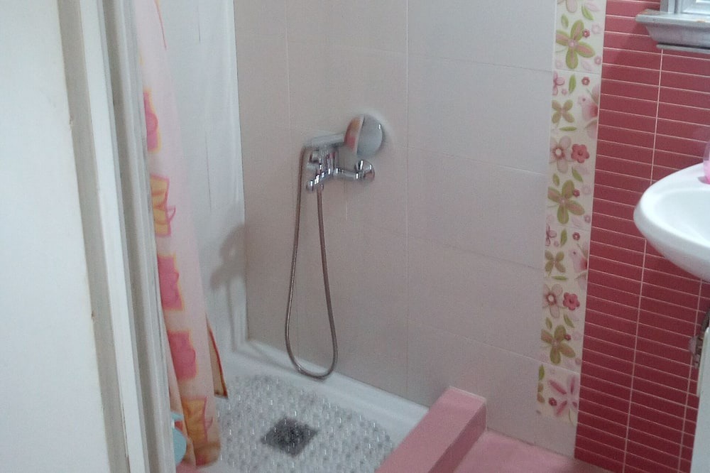 Photo of Bathroom in Karditsa