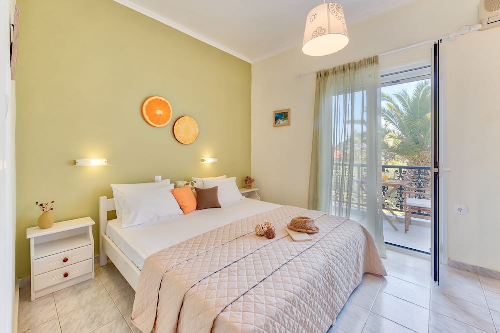 Photo of Bedroom in Amoudi
