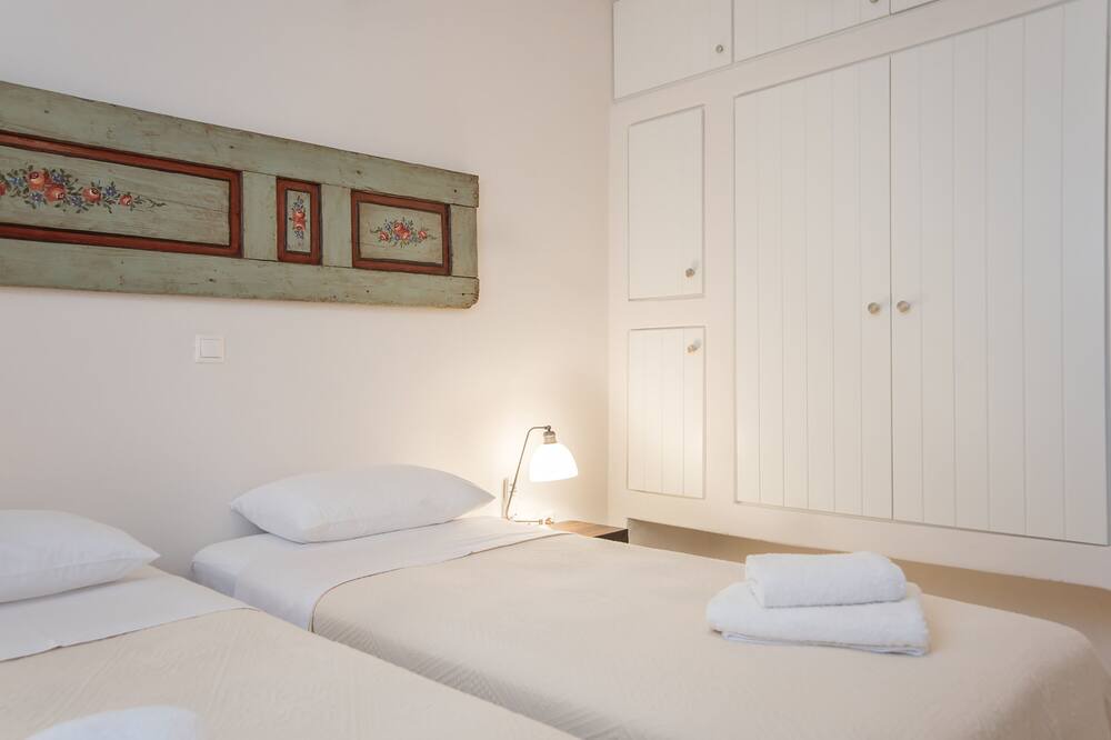 Photo of Bedroom in Ampelas