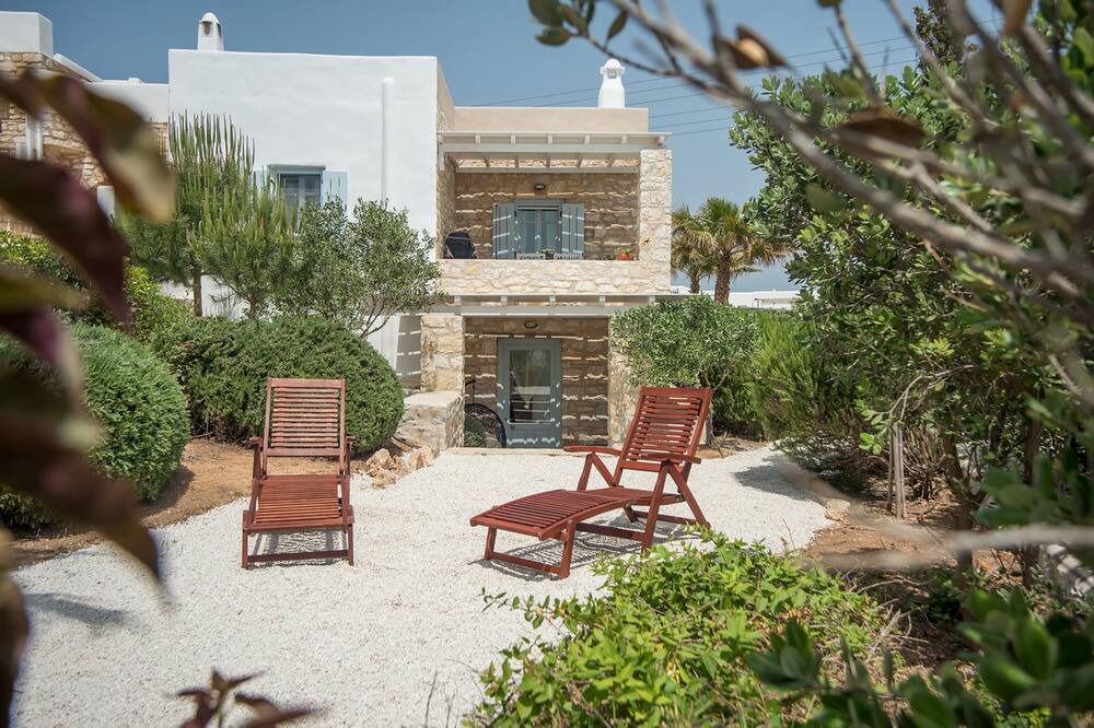 Photo of Outdoor in Ampelas