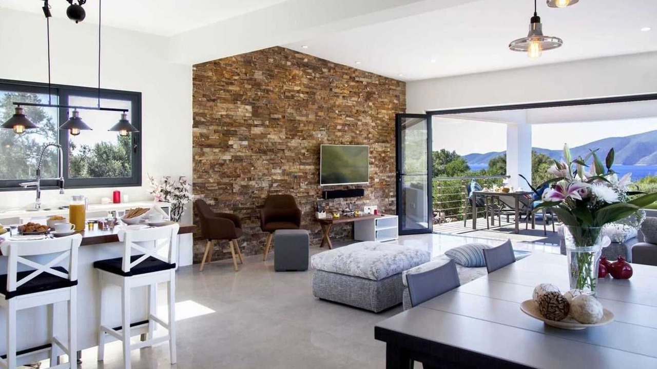 Photo of Outdoor in Evgiros