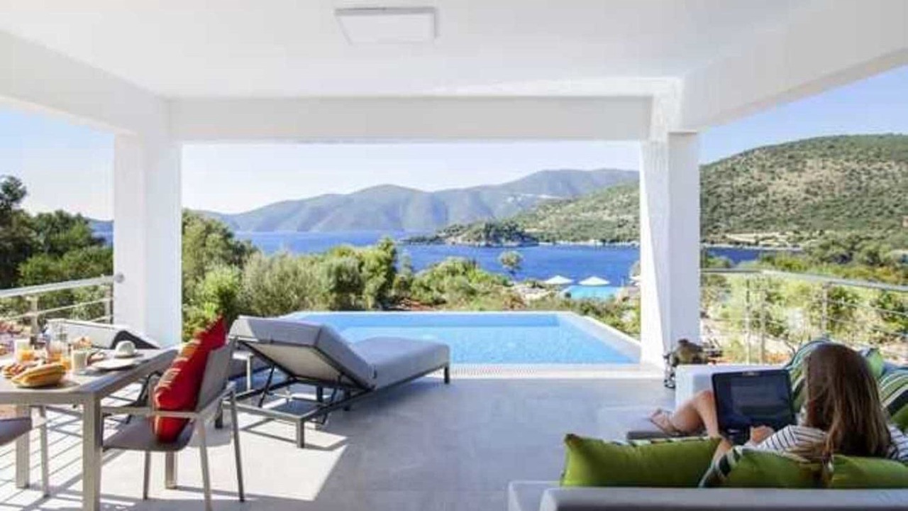 Photo of Patio Balcony in Evgiros
