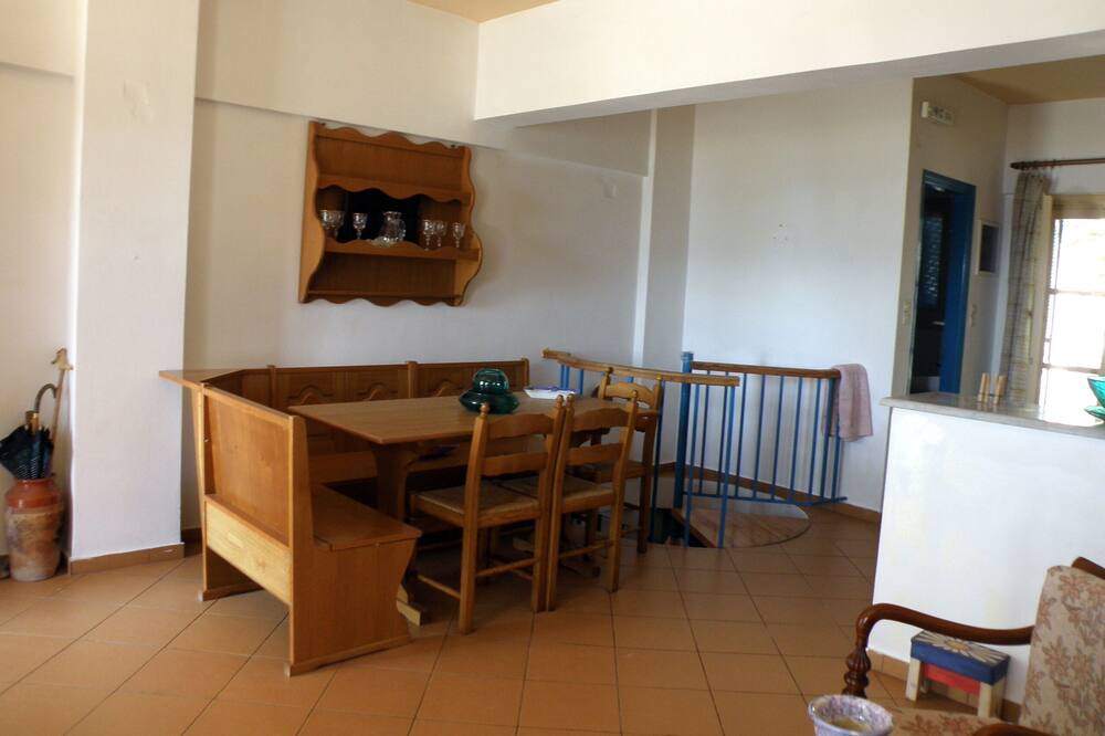 Photo of Kitchen in Tavari