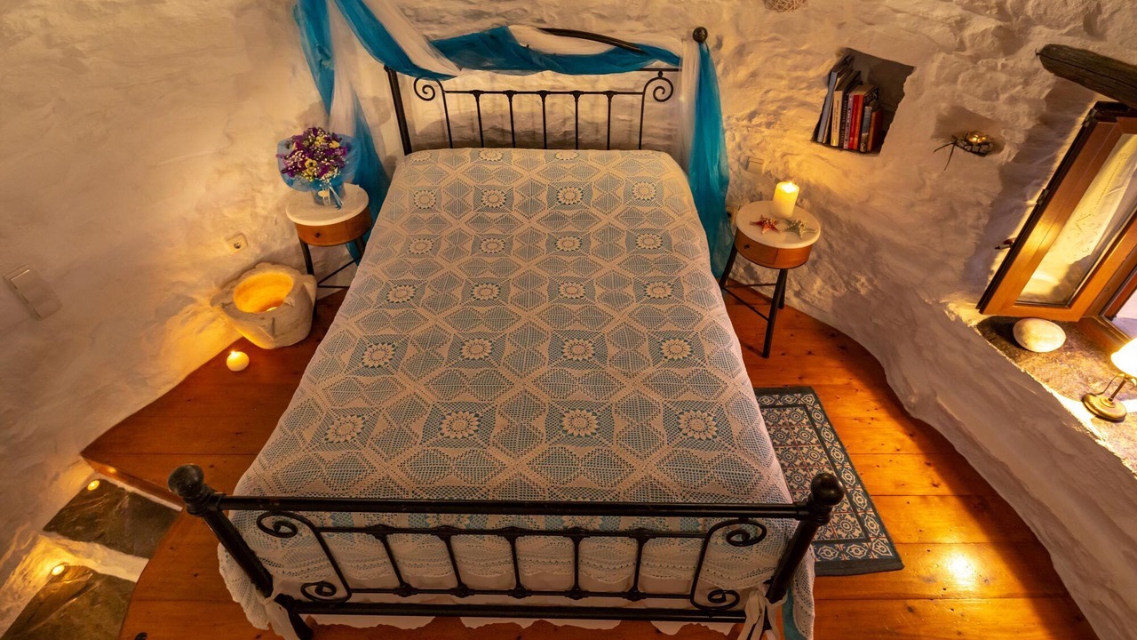 Photo of Bedroom in Ano Siros
