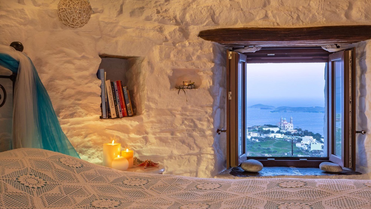 Photo of Bedroom in Ano Siros
