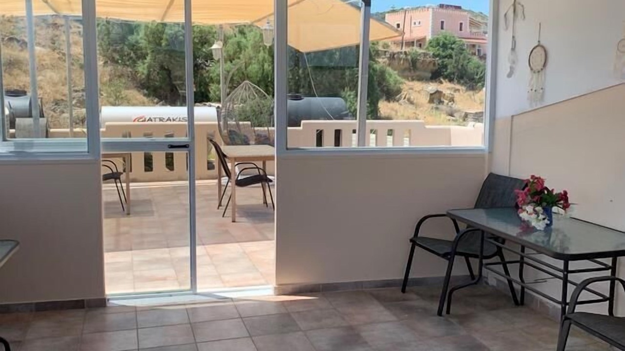 Photo of Patio Balcony in Pitsidia