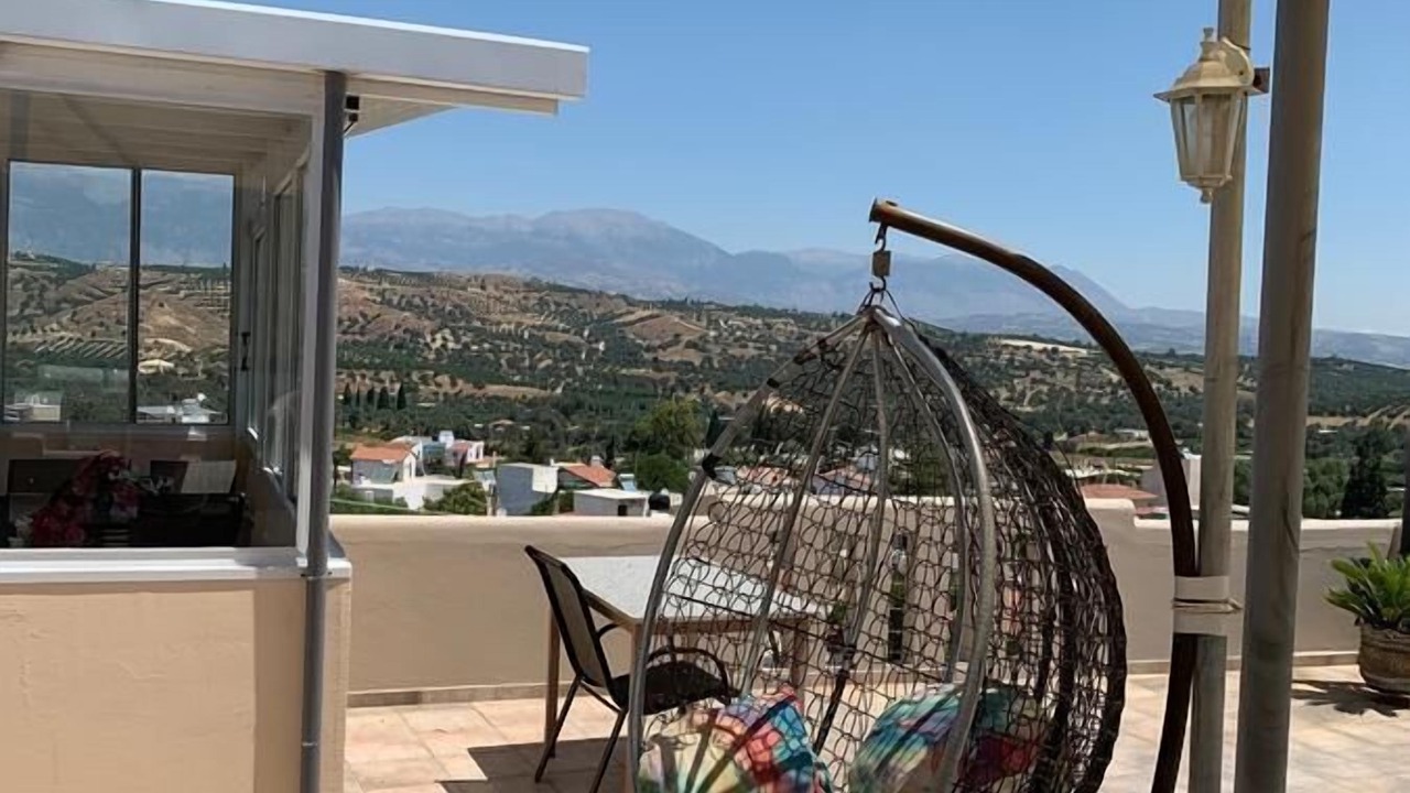 Photo of Patio Balcony in Pitsidia