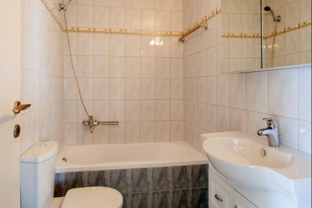 Photo of Bathroom in Skotino