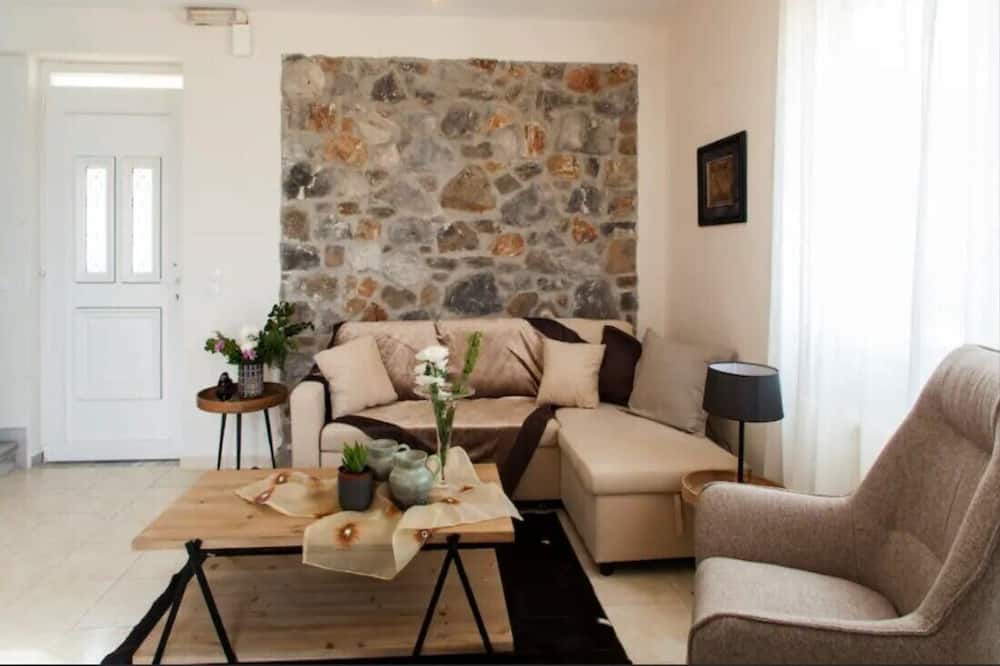 Photo of Livingroom in Skotino