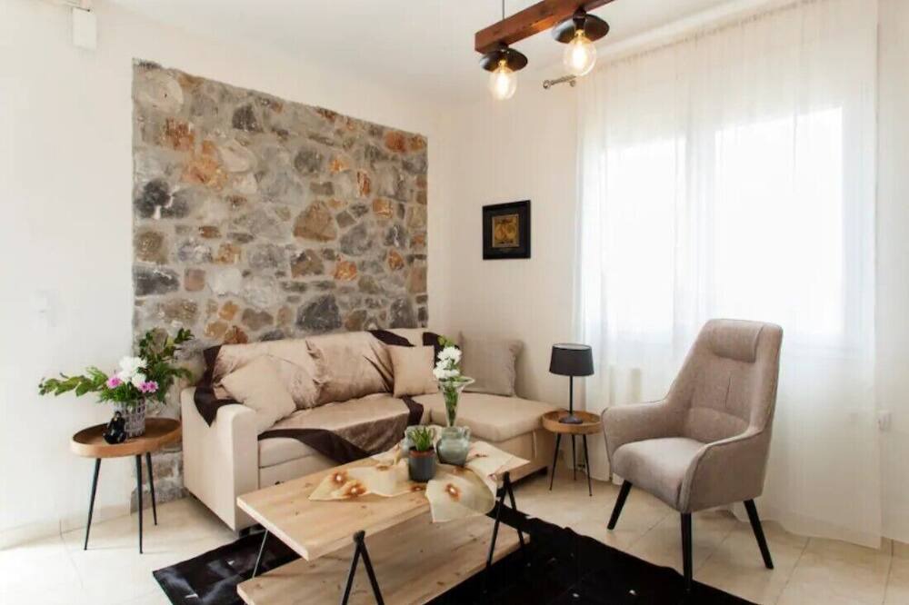 Photo of Livingroom in Skotino