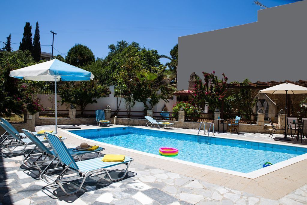 Photo of Outdoor in Roussospiti