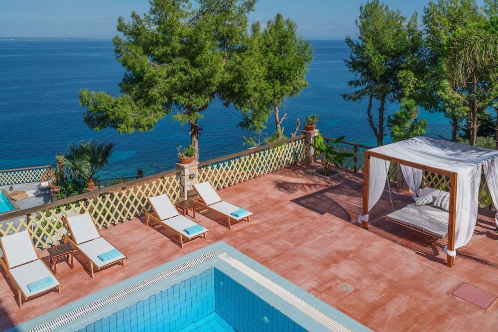 Photo of Outdoor in Xirokastello