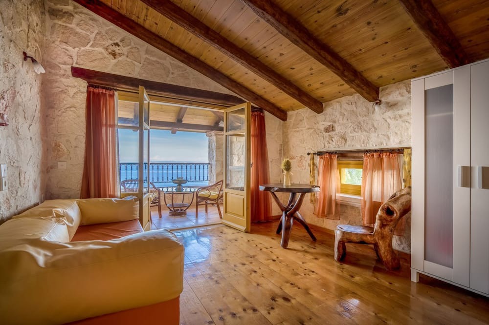 Photo of Livingroom in Xirokastello