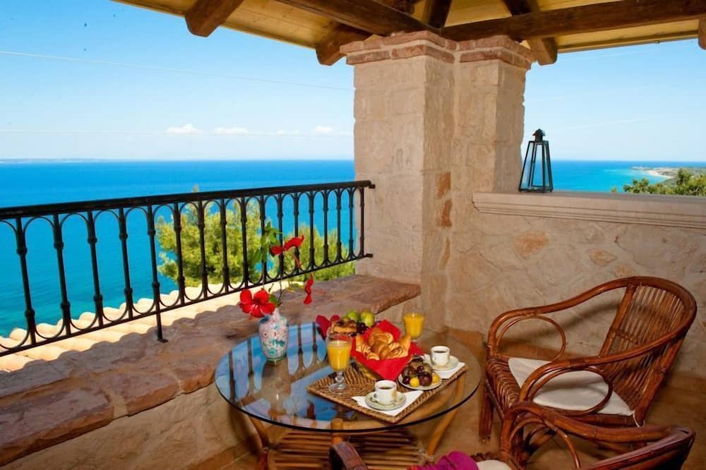 Photo of Patio Balcony in Xirokastello