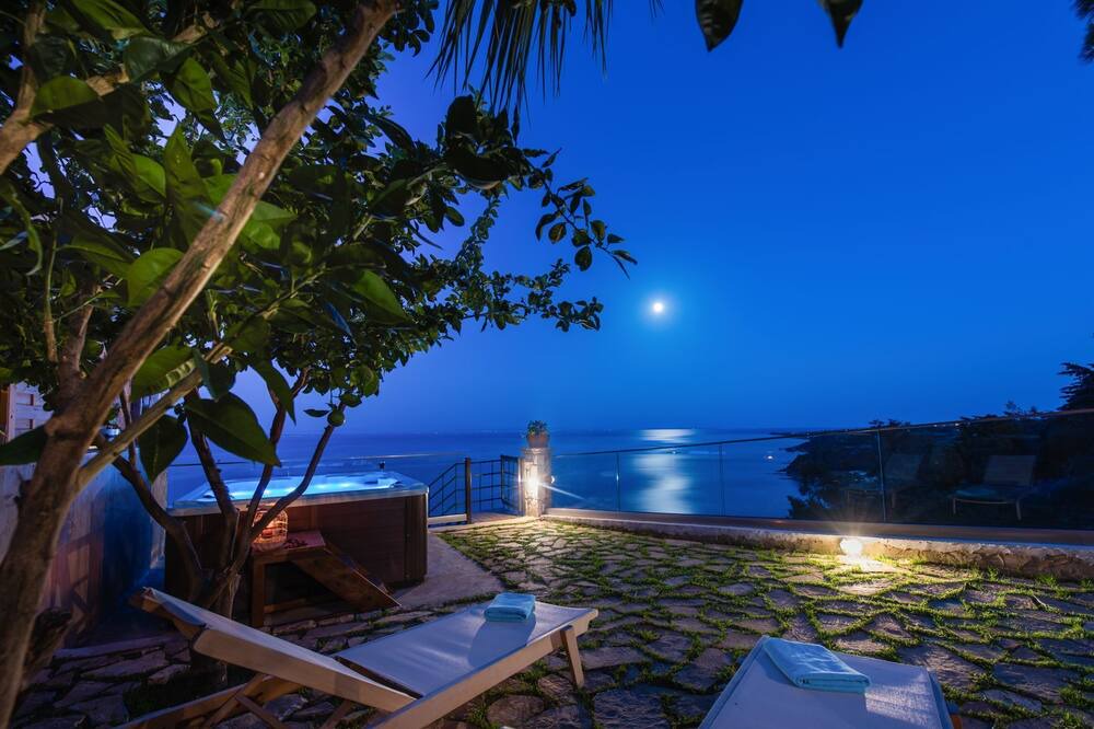 Photo of Patio Balcony in Xirokastello