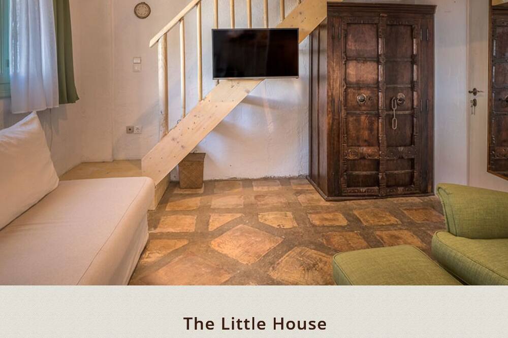 Photo of Livingroom in Xirokastello