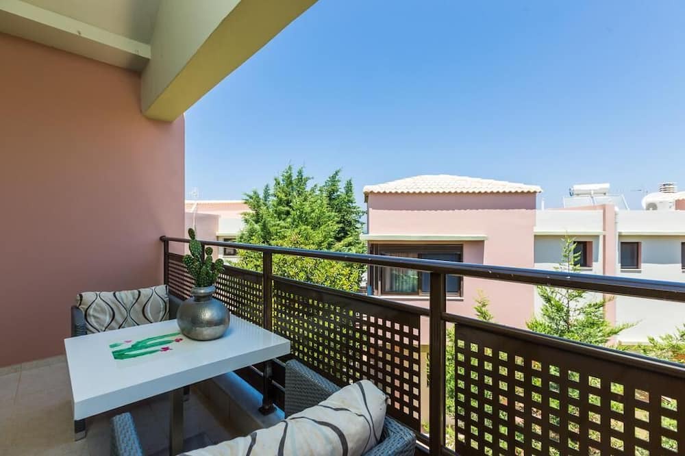 Photo of Patio Balcony in Loutra