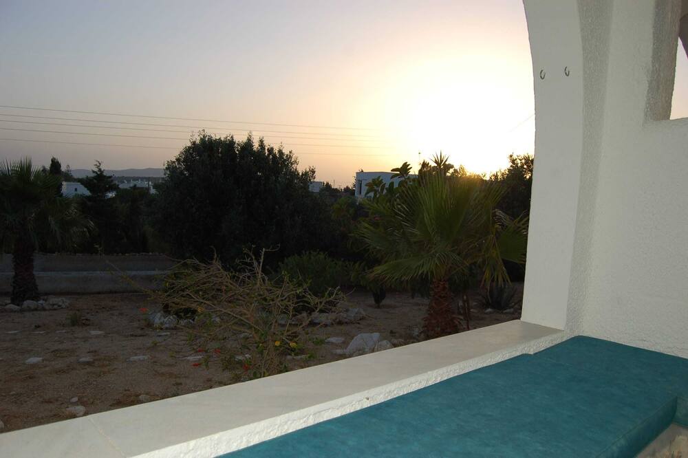 Photo of Others in Aliki