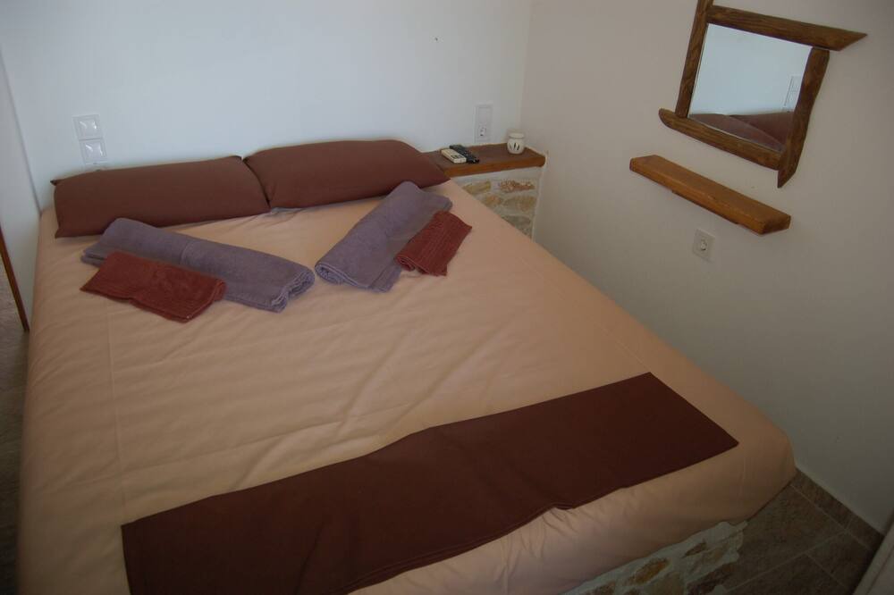 Photo of Bedroom in Aliki