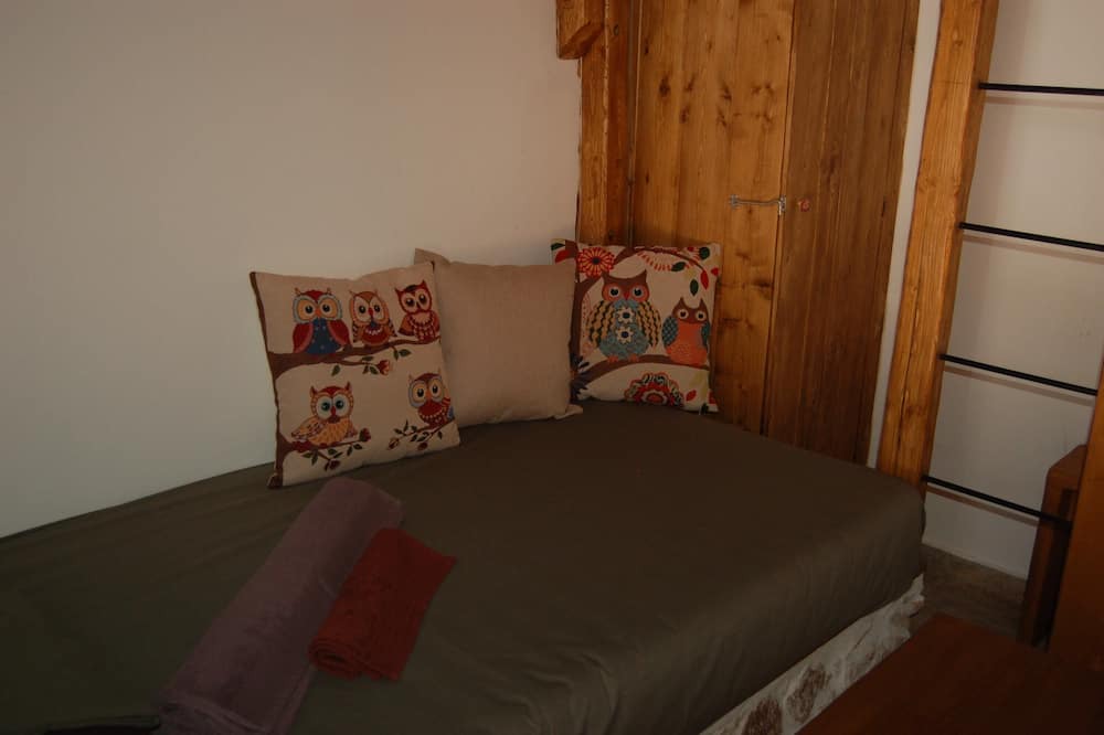 Photo of Bedroom in Aliki