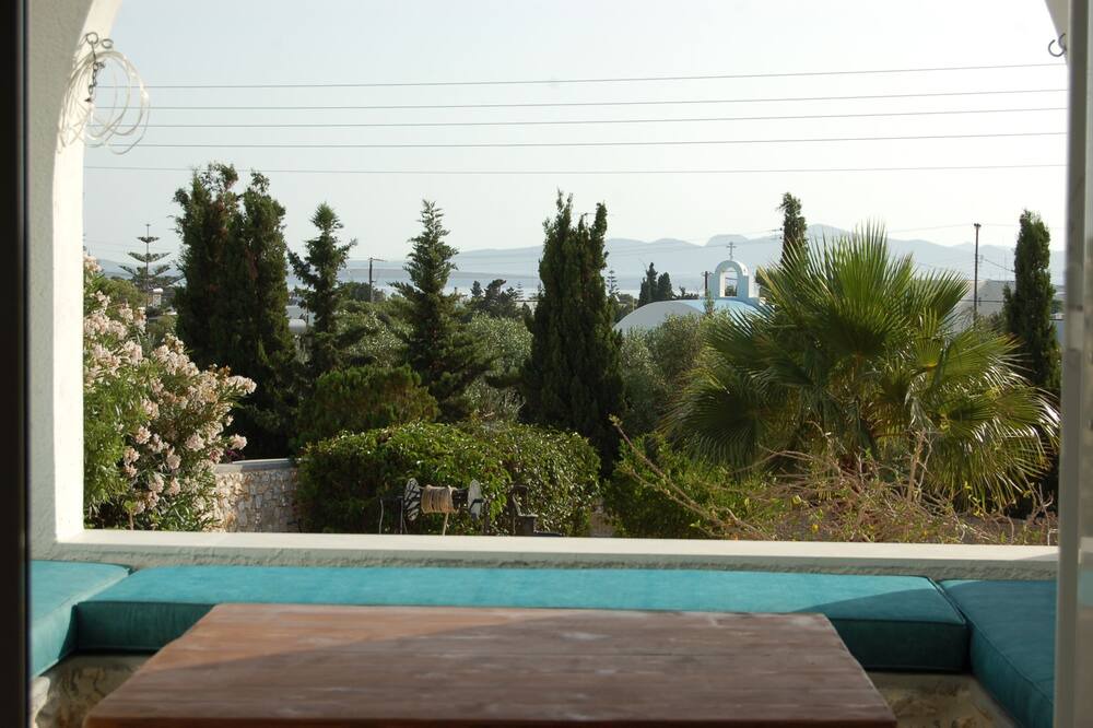 Photo of Outdoor in Aliki