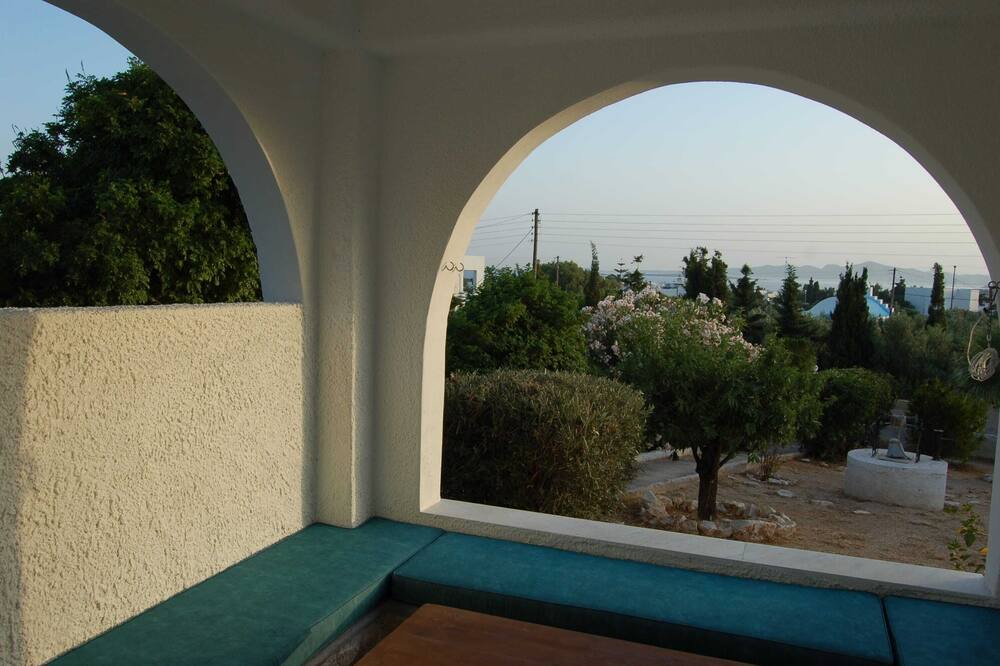 Photo of Patio Balcony in Aliki
