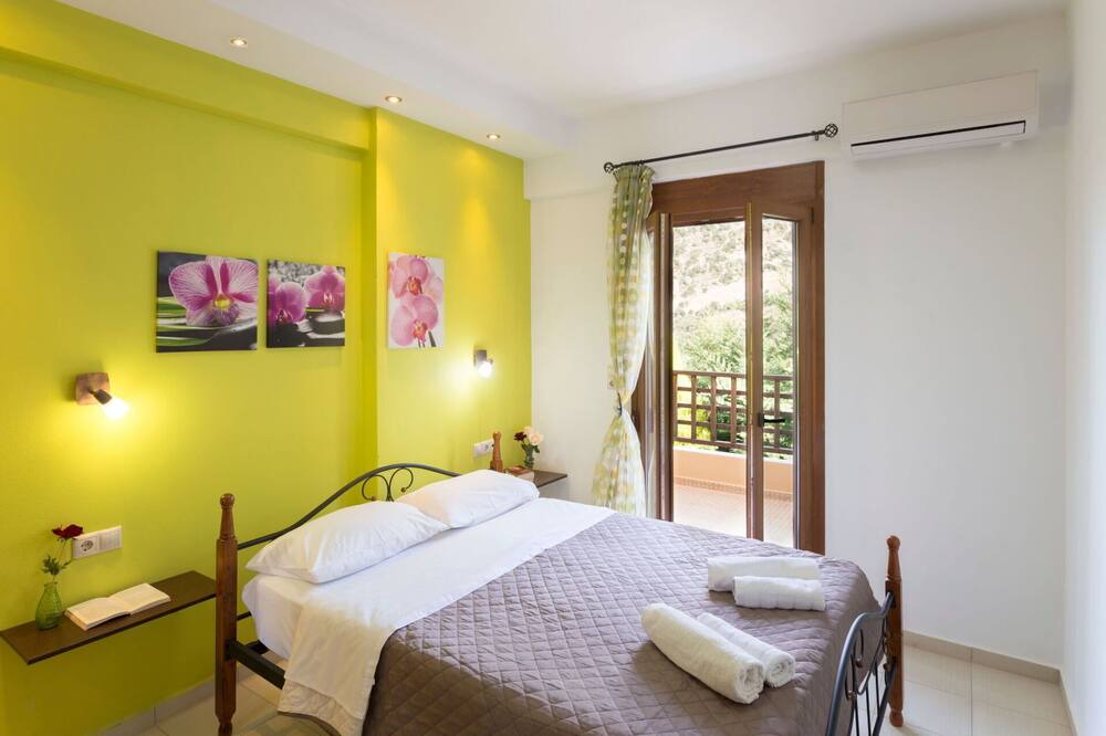 Photo of Bedroom in Vlichada