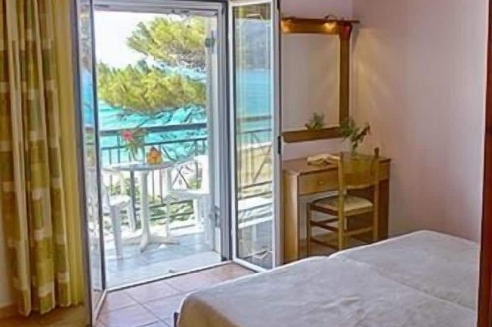 Photo of Bedroom in Agios Georgios Pagon