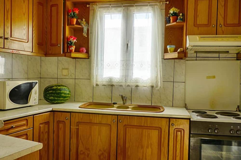 Photo of Kitchen in Agios Georgios Pagon