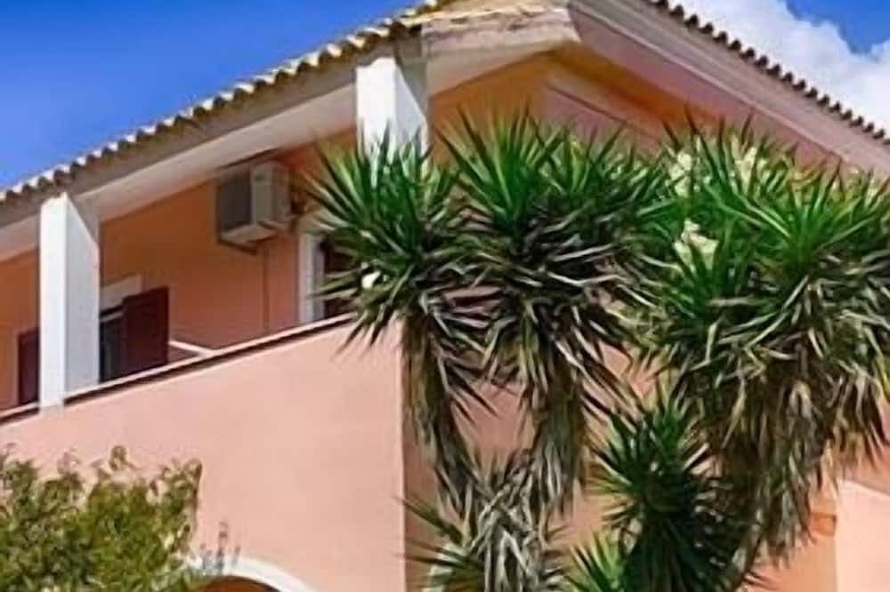 Photo of Outdoor in Agios Georgios Pagon