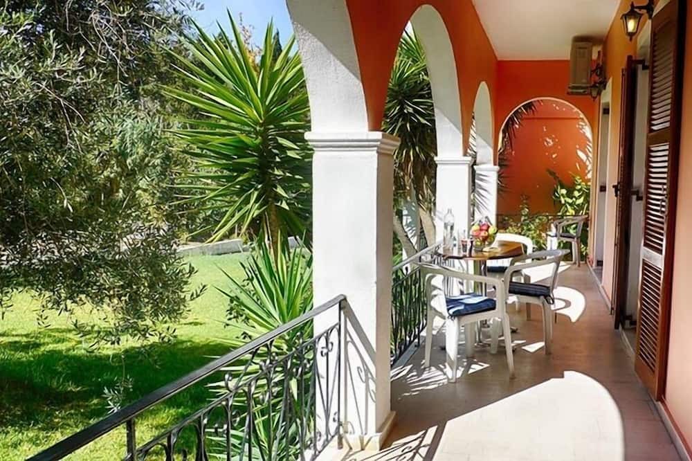 Photo of Patio Balcony in Agios Georgios Pagon