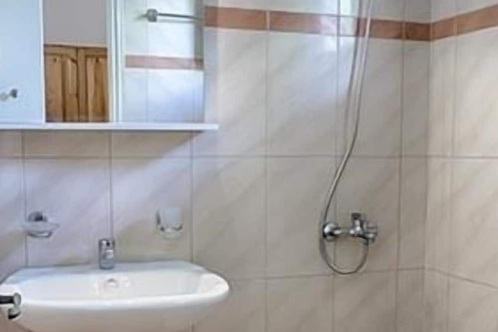 Photo of Bathroom in Agios Georgios Pagon