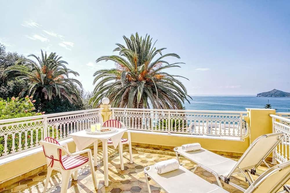 Photo of Outdoor in Agios Georgios Pagon