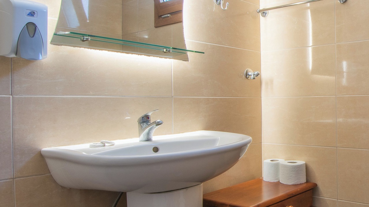 Photo of Bathroom in Plaka